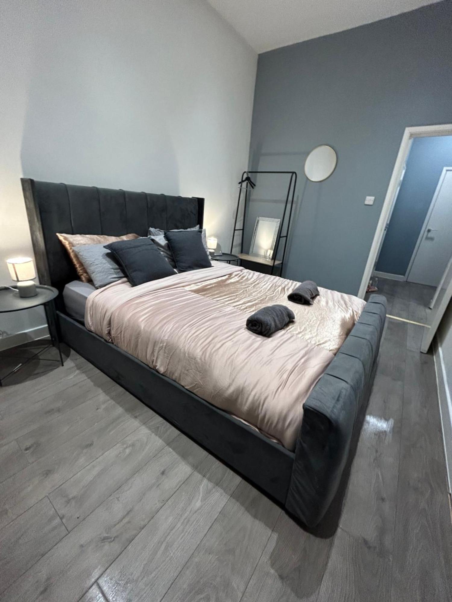 Central Locations 1 Bed Apartments Sleeps 4 London Eksteriør billede